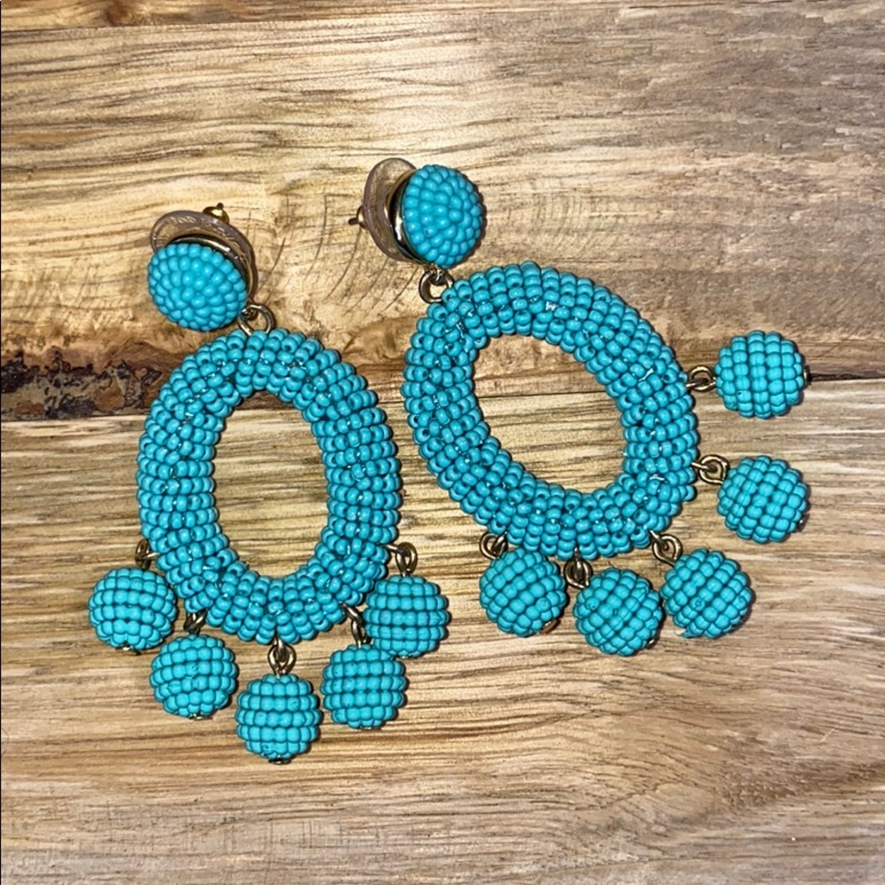 Blue lightweight beaded earrings